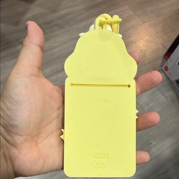 CRYBABY SHINY SHINY Series Card Holder by POP MART - Shinny Cowboy - Picture 5 of 9